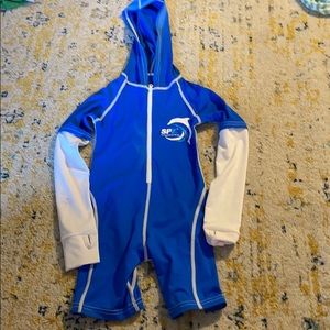 Sunskinz Hooded One-piece swim rashguard